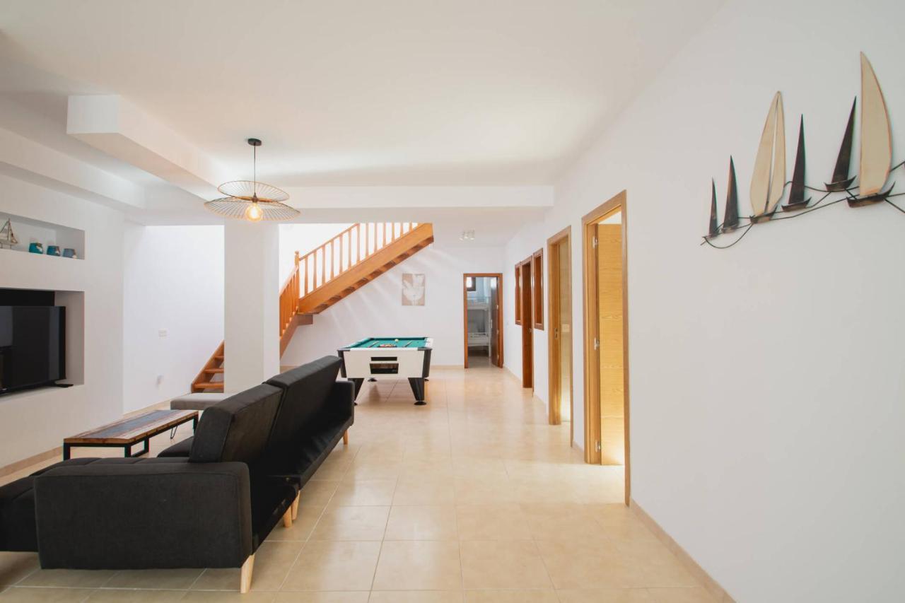 Stylish 6 Bedroom Villa Princesa - Hot Tub - Heated Pool - Near Beach & Waterparks Playa Blanca Dış mekan fotoğraf