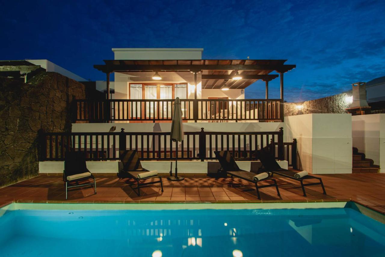 Stylish 6 Bedroom Villa Princesa - Hot Tub - Heated Pool - Near Beach & Waterparks Playa Blanca Dış mekan fotoğraf